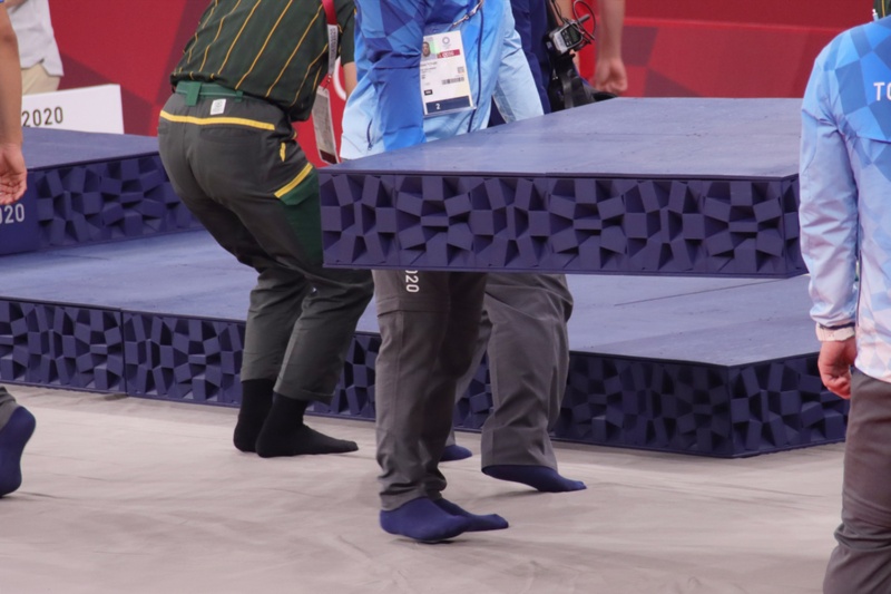 五輪史上初の リサイクルプラスチック表彰台 は3dプリンター活用で98台量産 日経クロステック Xtech 五輪史上初の リサイクルプラスチック表彰台 は3dプリンター活用で98台量産 日経クロステック Xtech