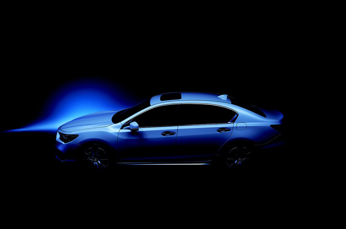 2021年3月、ホンダはセダン「レジェンド」の1モデルとして、自動運転レベル3を実現する「LEGEND Hybrid EX・Honda SENSING Elite」を加えた。限定100台のリース形式で販売した（写真：ホンダ）