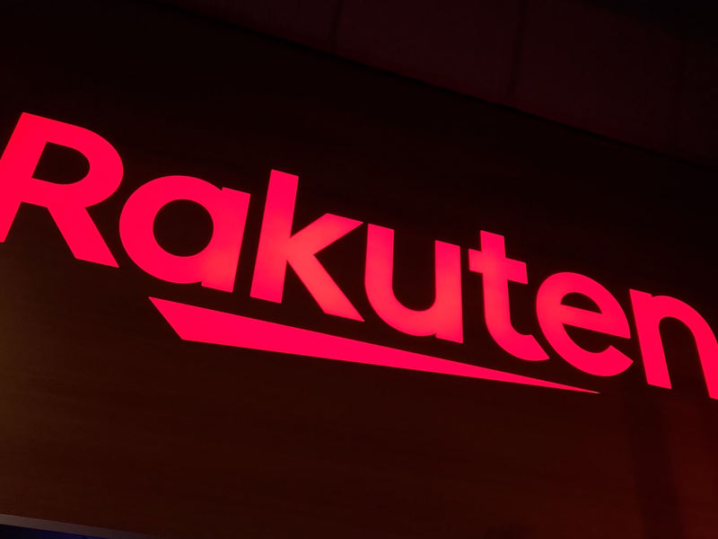 楽天携帯「常識外れ」の店舗運営、サポート不評の裏事情