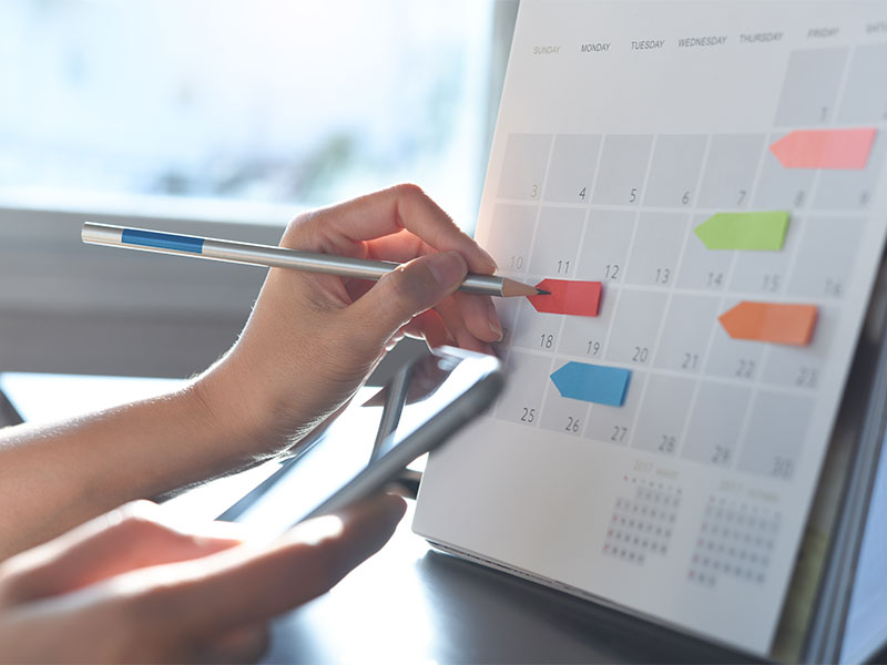 Teamsの「新しいカレンダー」でOutlookと統合、予定確認でアプリの切り替え不要に