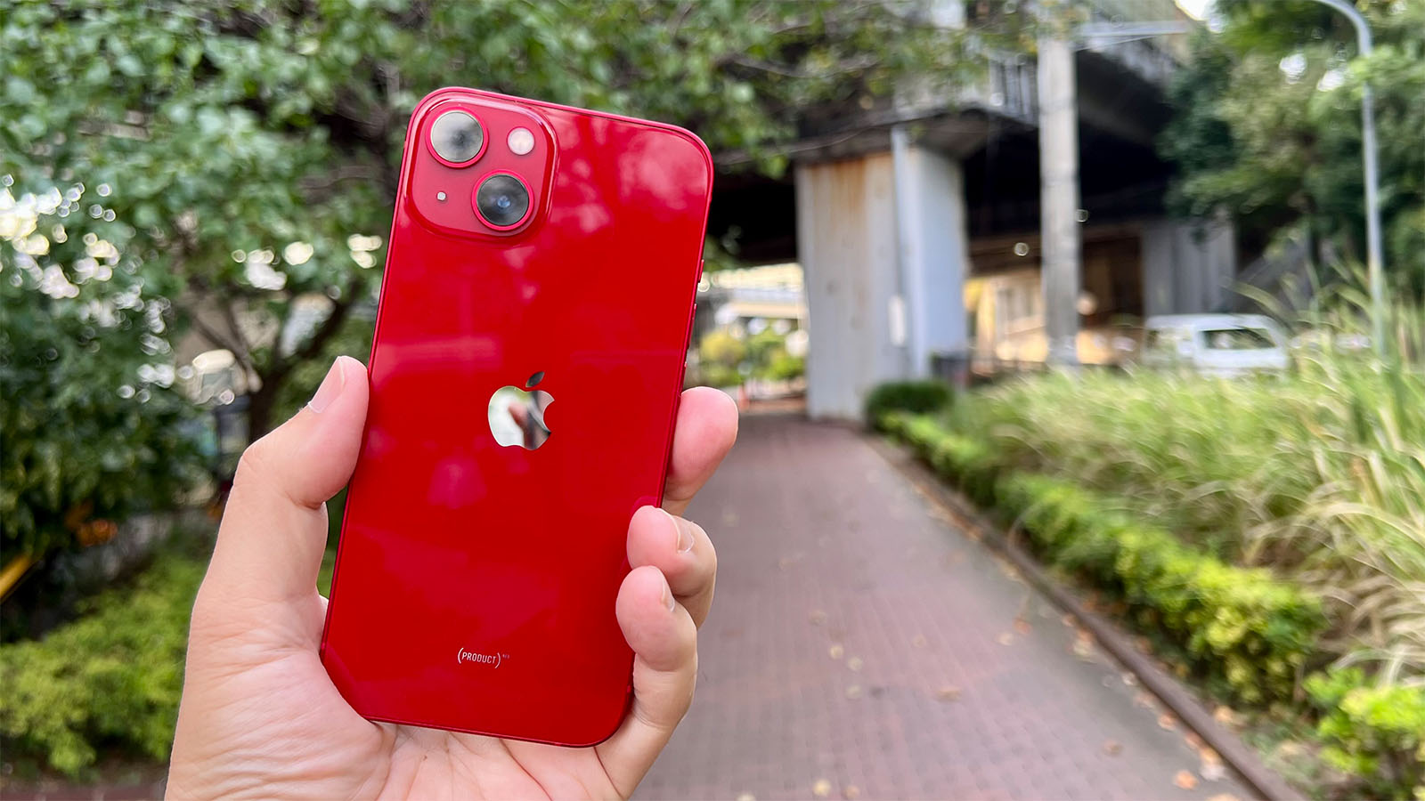 iPhone 13 miniの使用感は前モデルと大差なし、最新機種が出たことが