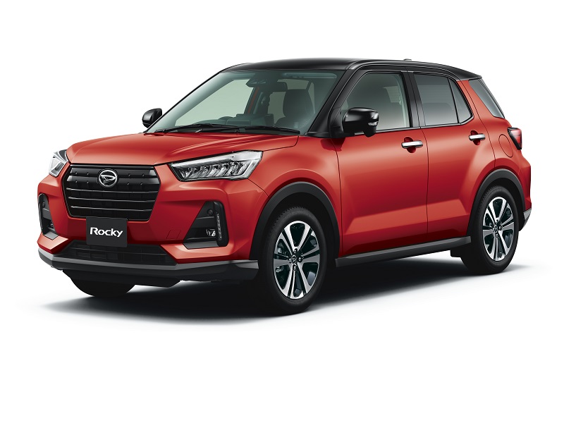 小型SUV「ロッキー／ライズ」、最新ステレオカメラで夜間対応 | 日経