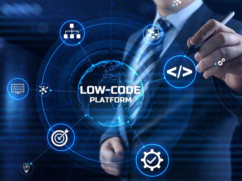 市民権得たローコード開発、2022年は基幹系の「民主化」進むが負の面もあらわに