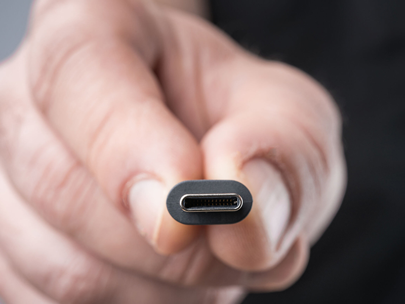 Type-Cの周辺機器をType-A端子で使える？USBの素朴な疑問 | 日経クロス 