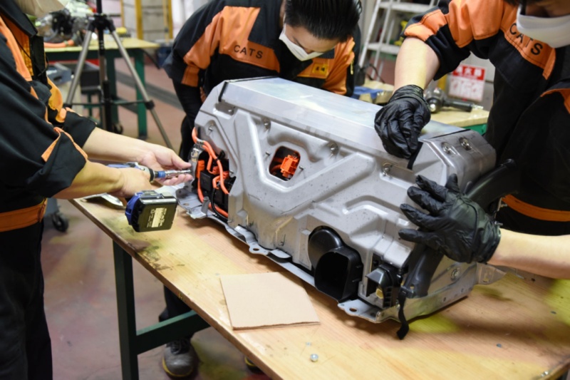 トヨタは電池をどう冷やす ミライ 分解で見えた風の流れ 日経クロステック Xtech トヨタは電池をどう冷やす ミライ 分解で見えた風の流れ 日経クロステック Xtech