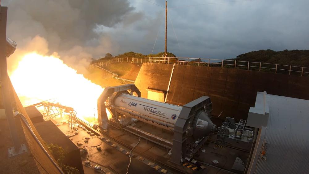 「H3｣ロケット用固体ロケットブースター「SRB-3」燃焼試験の様子
