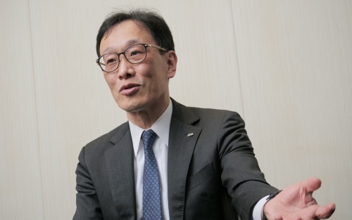 久保田氏はアンモニア燃料の普及に向けて他社との連携が重要だと話す（写真：加藤 康）