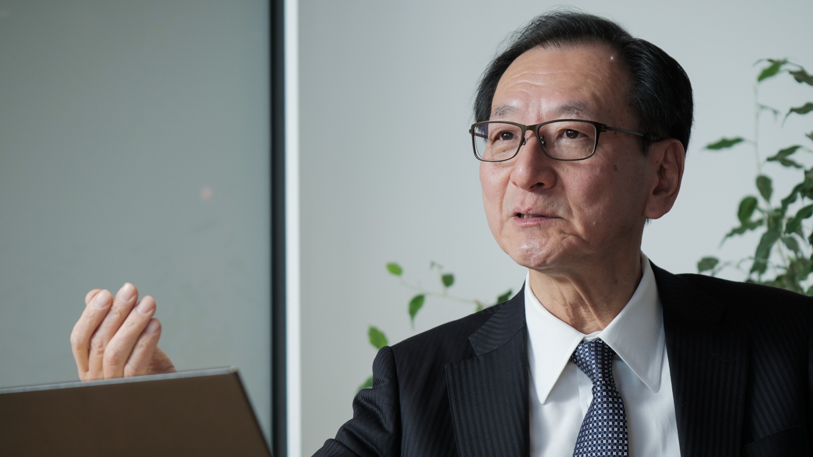 クラレ、AIで若手が新材料開発に成功　次の芽「細胞と電池」と研究トップ