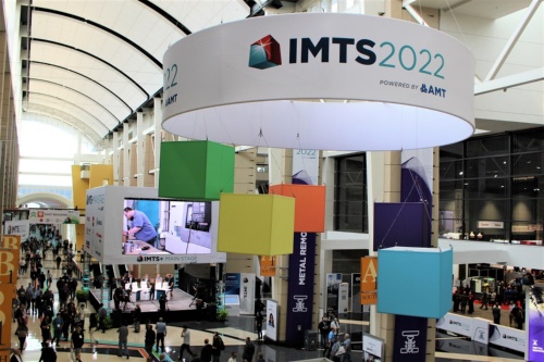 図1　「IMTS 2022」の会場となったマコーミック・プレイスのコンコース