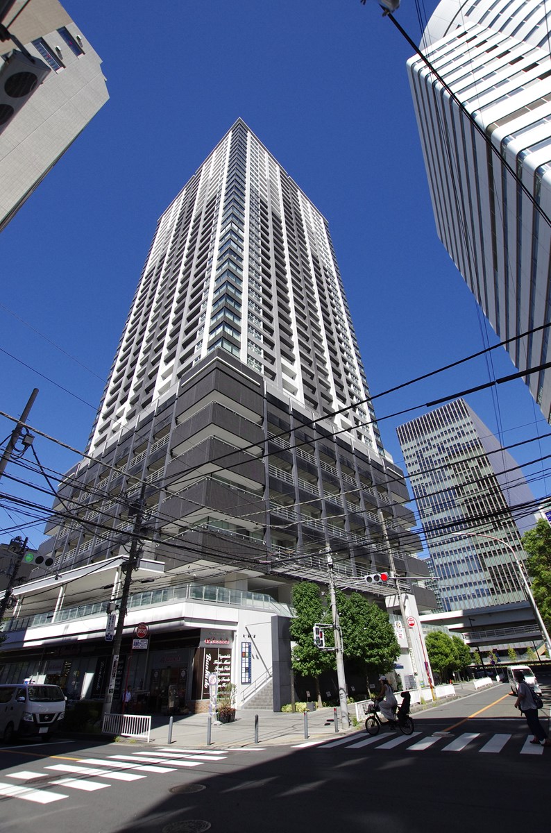 ファースト プレイス 横浜
