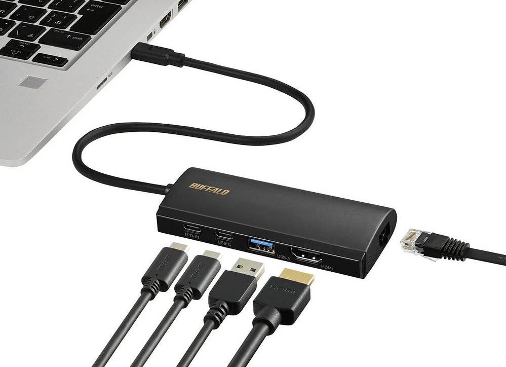 USB Type-Cのハブかドッキングステーションを用意すると、周辺機器を接続しやすい。USB端子だけでなく映像出力端子やパソコンの充電機能を備えた製品もある。映像出力端子を使うにはUSBオルタネートモードが、充電機能はUSB PDにパソコンが対応が必須。写真はバッファローの「LUD-U3-CGHDBK」