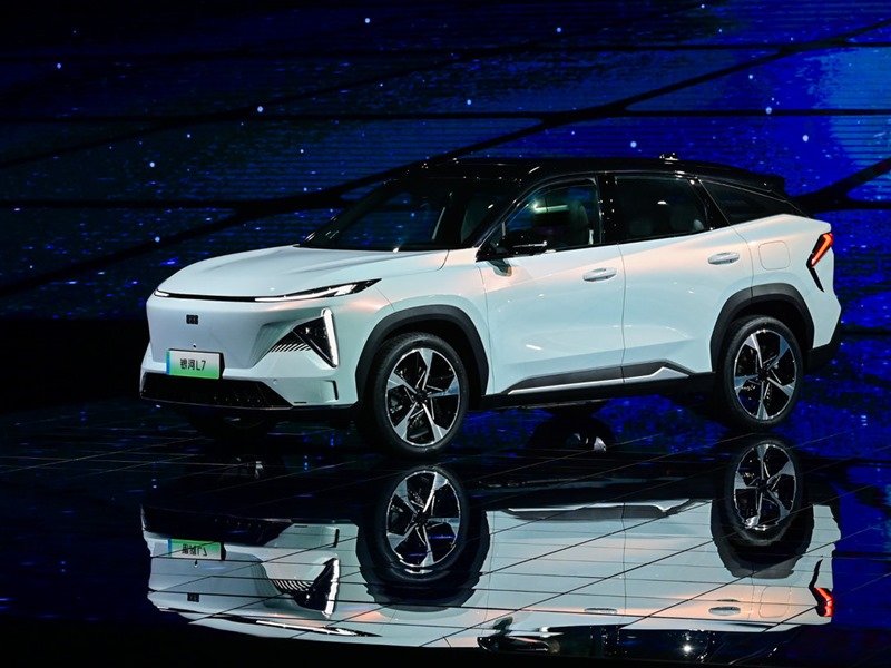 EV大国に異変、中国BYD・GeelyがPHEV専用エンジン開発に本腰