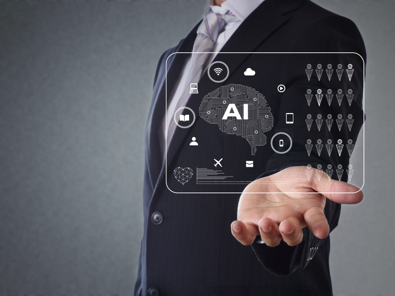 「先生」ではなく「秘書」、ChatGPTのでたらめ回答を克服する使い方とは