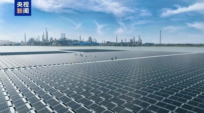 中国初の海面浮体式太陽光発電施設が稼働開始 | 日経クロステック（xTECH）