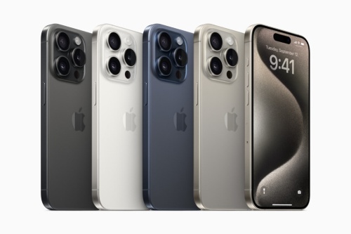 発表された「iPhone 15 Pro」。4色展開になる。
