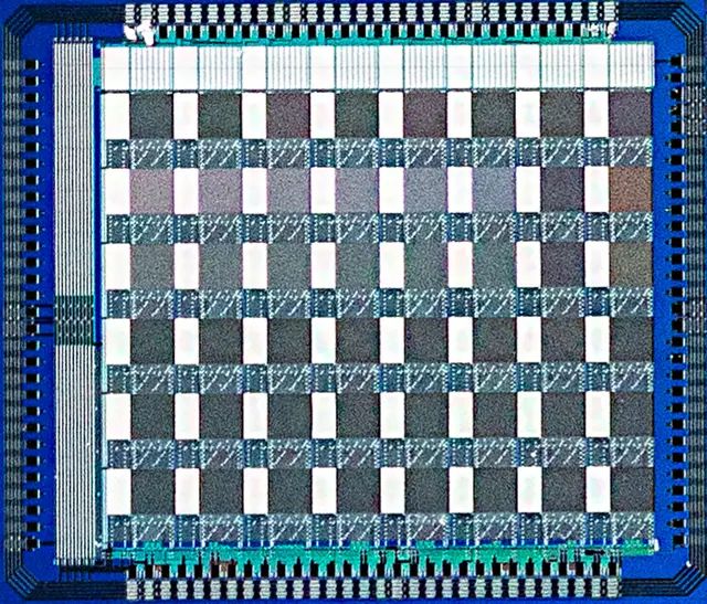 半導体ストレージ 2014 ビッグデータを支える次世代記憶装置 次世代メモリー技術「MRAM」、磁気テープやHDDの技術が最先端に回帰