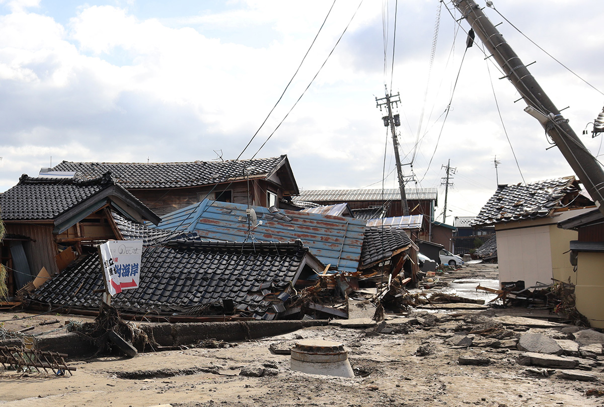 石川県珠洲市宝立町の鵜飼集落付近の被害状況。2024年1月5日撮影（写真：日経クロステック）
