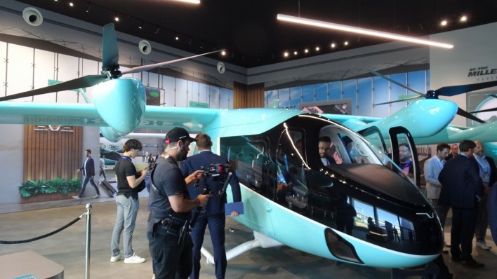 エンブラエル傘下が空飛ぶクルマ市場予測、45年までに3万機運用