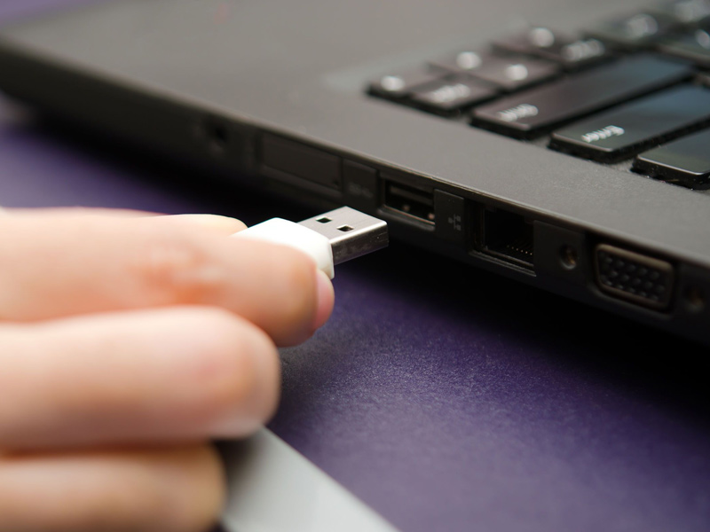 「デバイスの安全な取り外し」が不要に、ストレージを利用中でなければ大丈夫