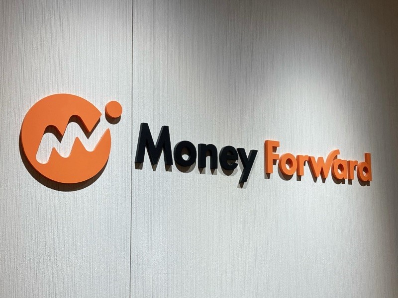 FinTechが直面する現実、マネーフォワードが祖業の家計簿アプリを本体から切り離し