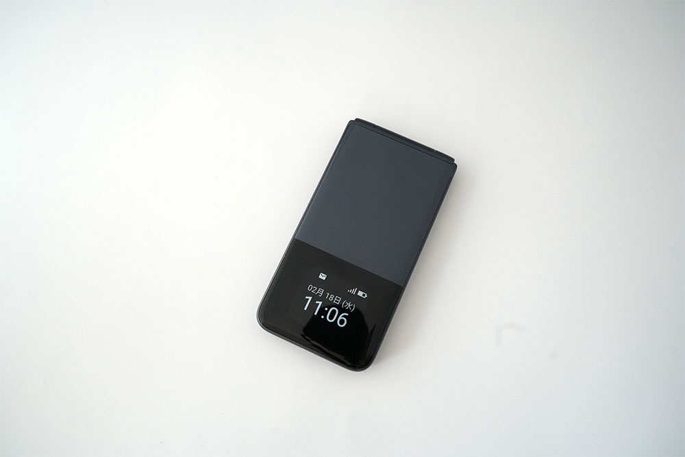見た目はガラケー、中身はスマホのALT「MIVE ケースマ」 実際使って