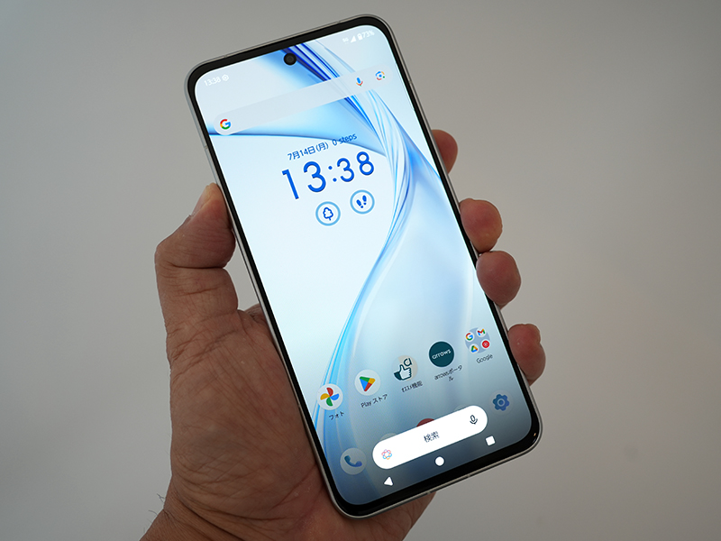 今夏のトレンドは「10万円以下のハイエンド」！？　最新スマホ4機種を使い比べ