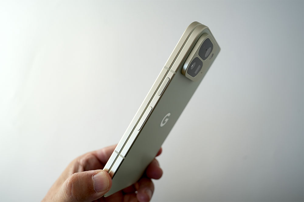耐久性とAI機能が向上した「Google Pixel 10 Pro Fold」、価格が最大の