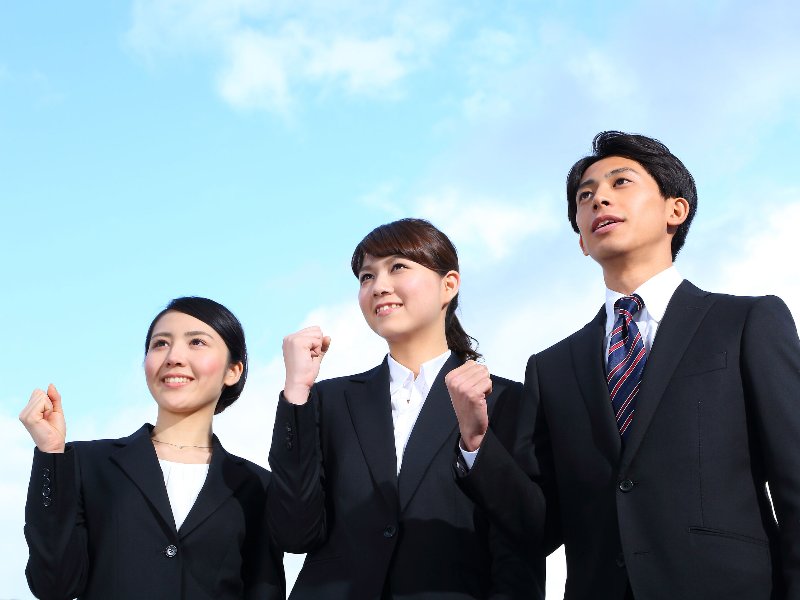 26年卒のIT業界就職人気ランキング100社を一挙公開、就活生の「タイパ意識」に異変