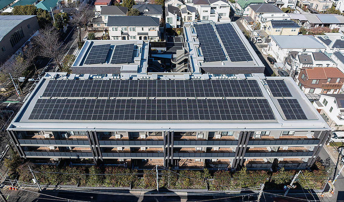 日本初『ZEH-M』分譲マンション「Brillia深沢八丁目」、住棟と