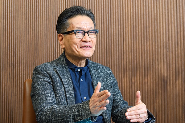 キーエンスの佐々木元社長がSHIFT会長に転身 「同じように急成長すると