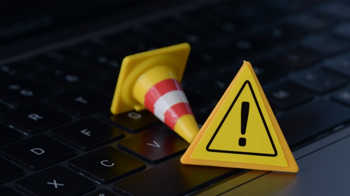 自動実行されるWindowsサービス、停止しても安全なら「手動」に切り替える