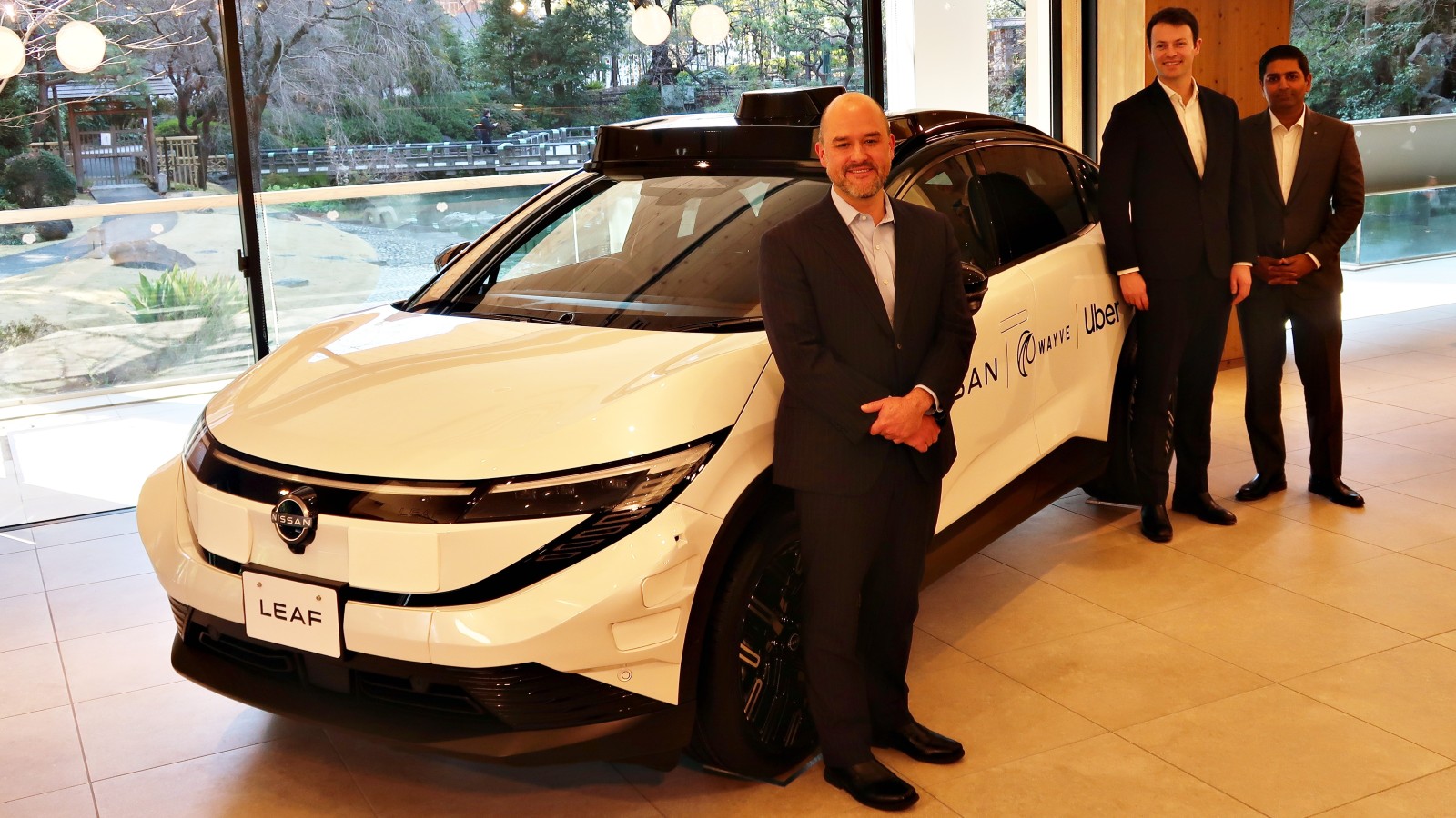 日産、E2Eロボタクシーで「水平分業」　ウーバー・NVIDIAと対テスラ