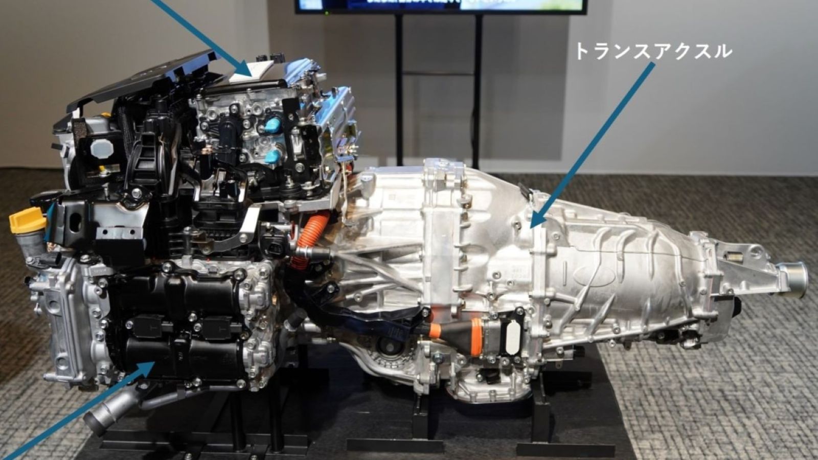 スバルがHEVに懸けた「水平対向&times;機械式4WD」、フォレスター最高評価