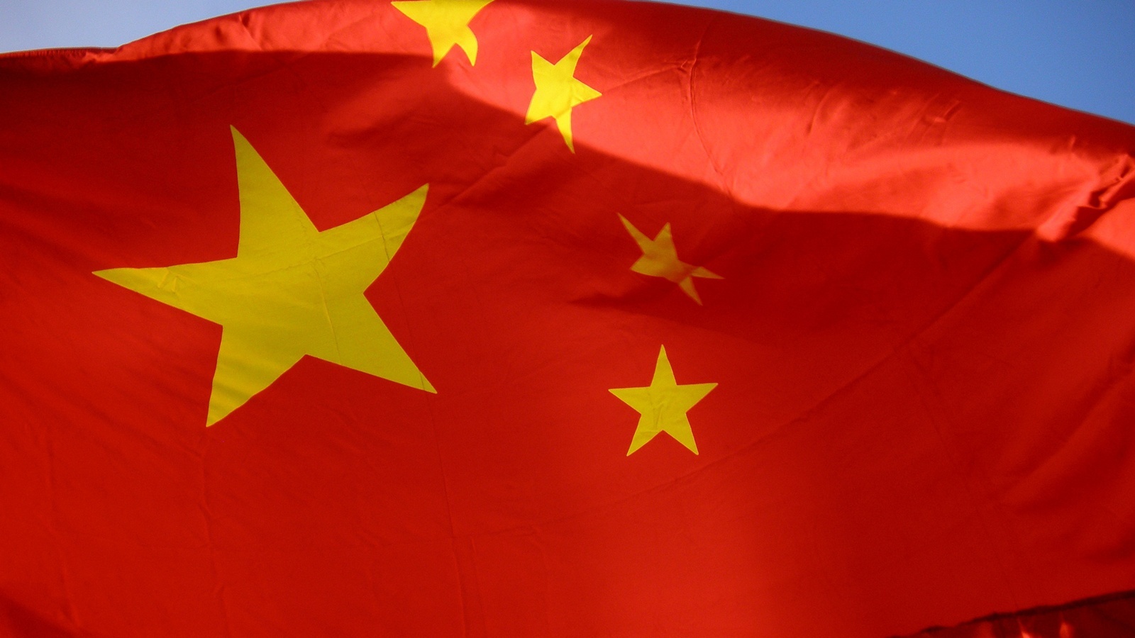 中国テック、フィジカルAIの勝ち筋　企業の枠超えた「学習の場」作りが鍵