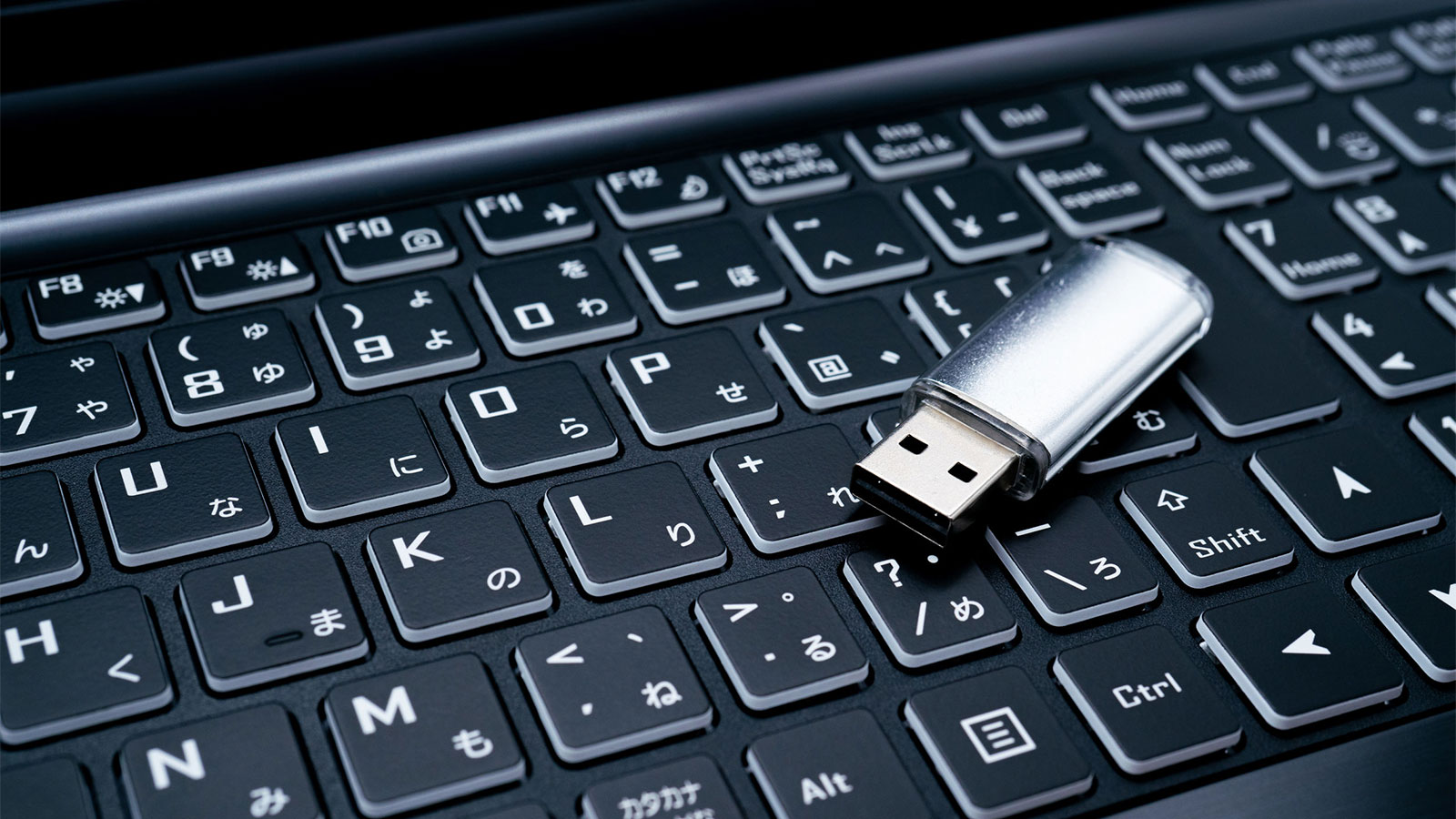 USBストレージをいきなり抜くとデータは消えるのか？