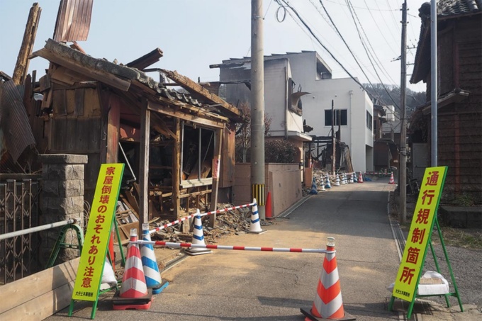 〔写真3〕立ち入り禁止の規制が続く