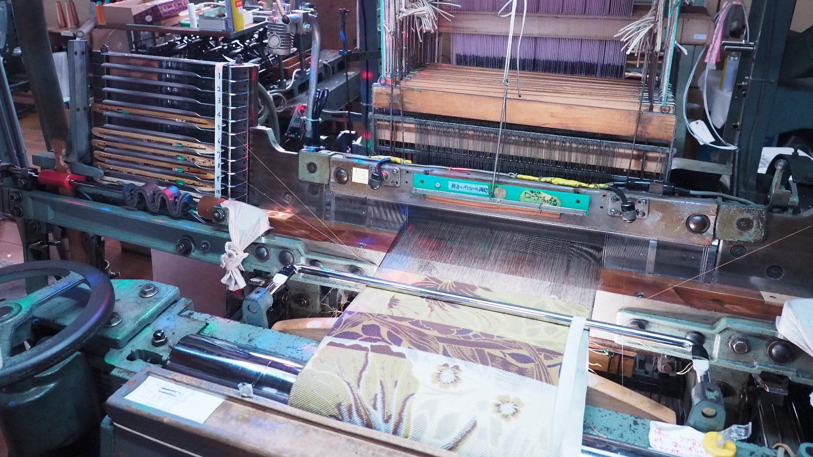 西陣織の技能をNotebookLMで伝承、養父織物が挑む暗黙知の共有