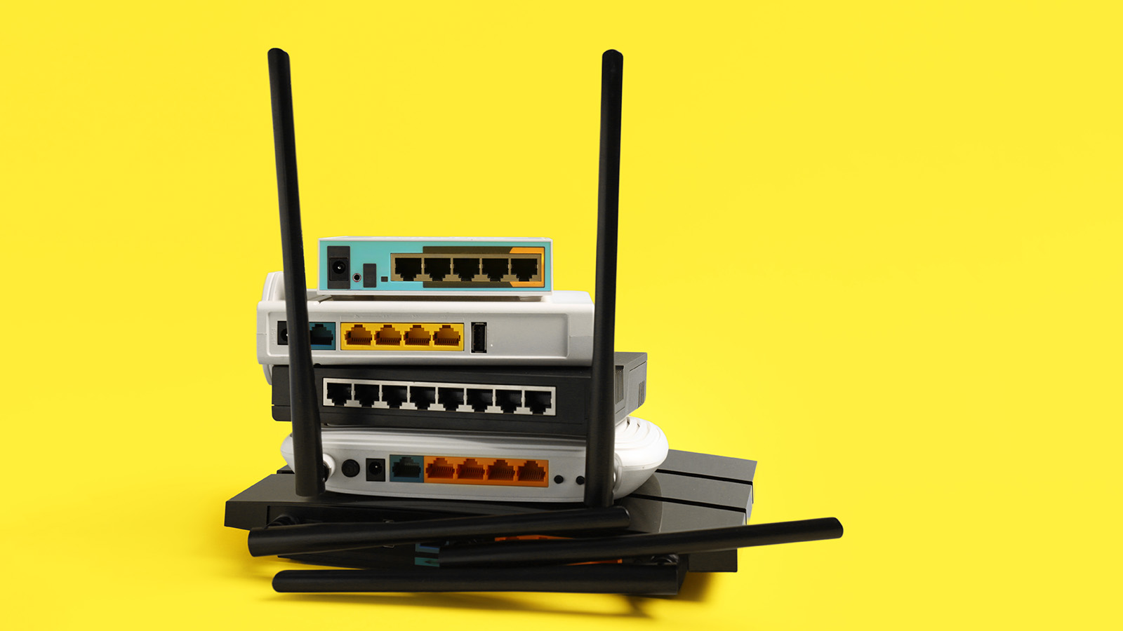 Wi-Fiルーターは利用環境に合わせて選ぼう、子機の規格や接続台数を考慮