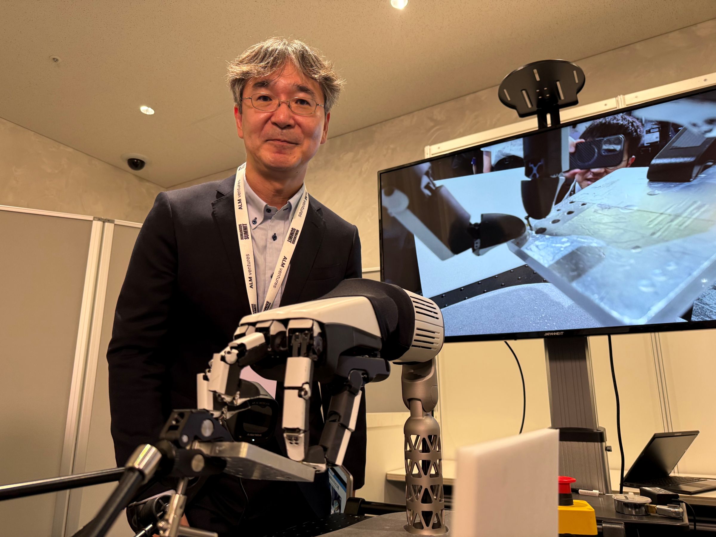 ホンダ、800万回動く「別次元」のロボハンド ASIMOの教訓生かし手に特