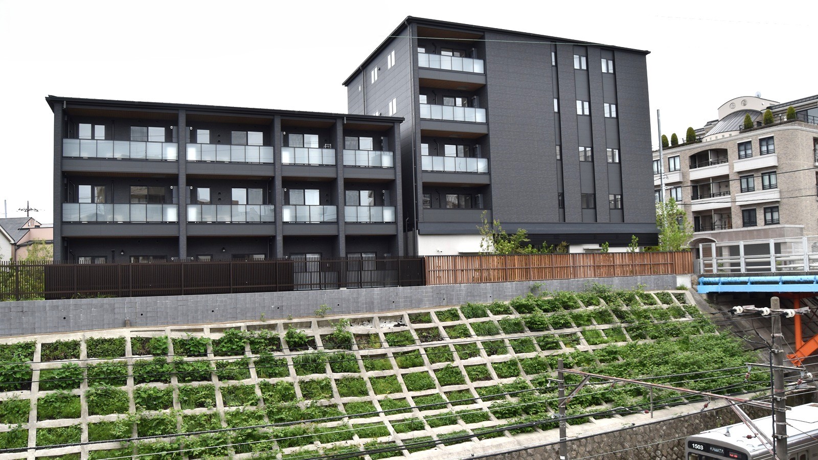 マンション施工大手の長谷工が木造混構造、7階建ての集合住宅は満室