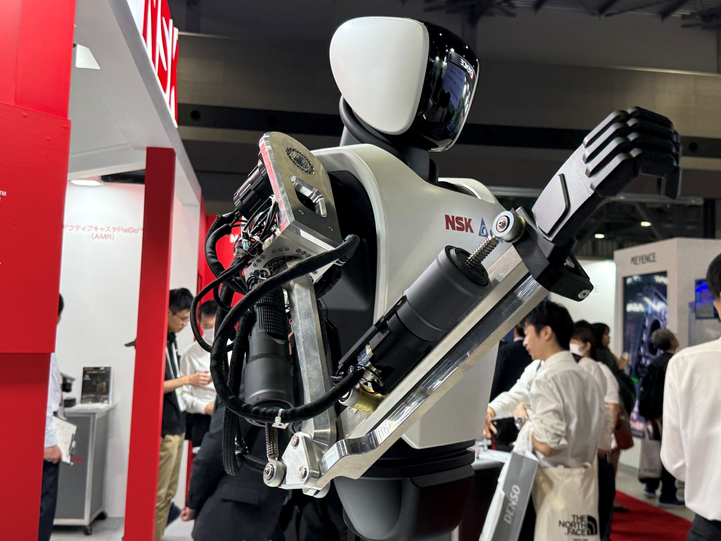 人型ロボの中核、アクチュエーター NSKやTHKは「ギャップ」埋めに勝機