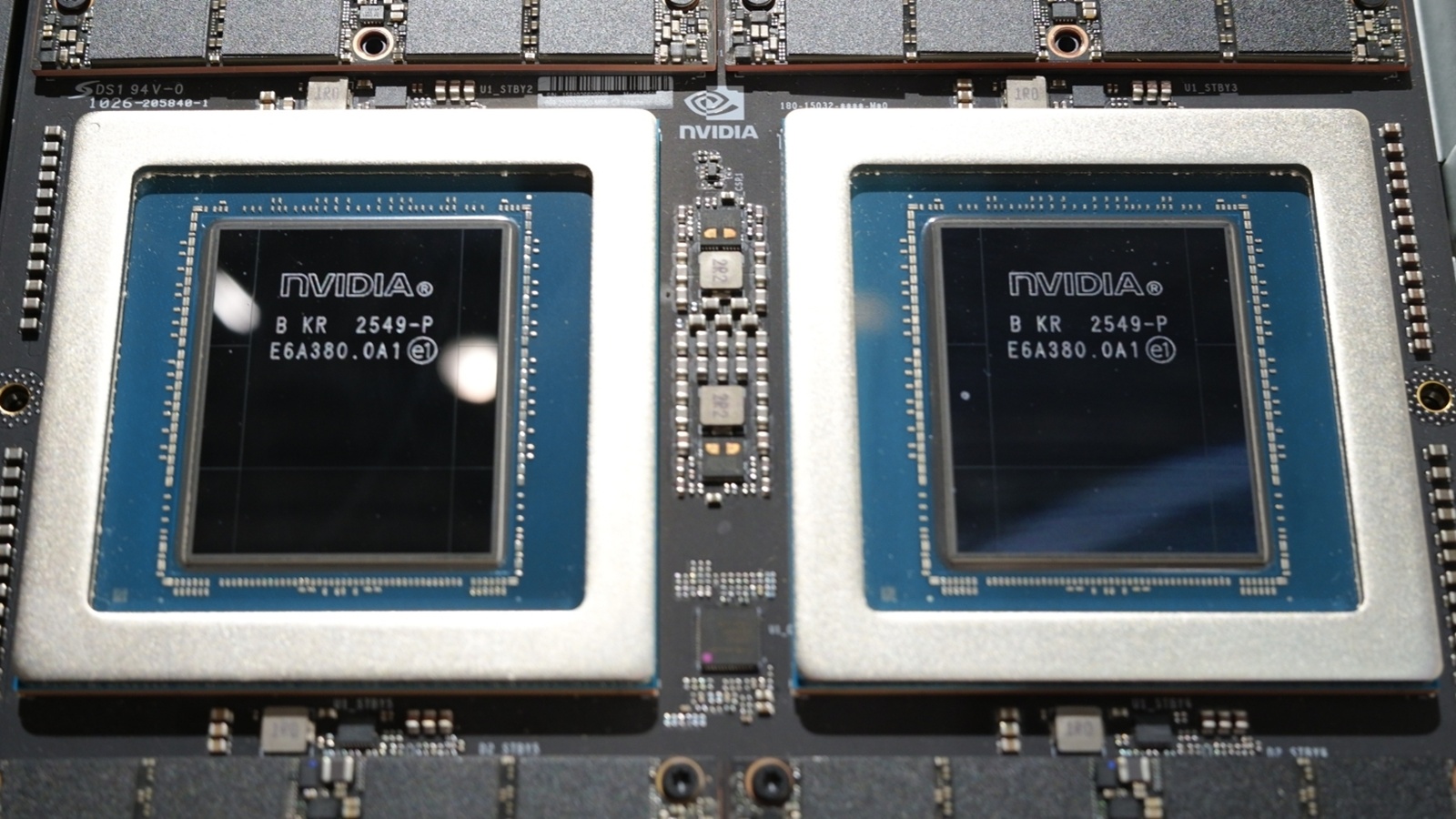 日本の新興が先端半導体設計に挑む、米中対立で活路 マイニング用途