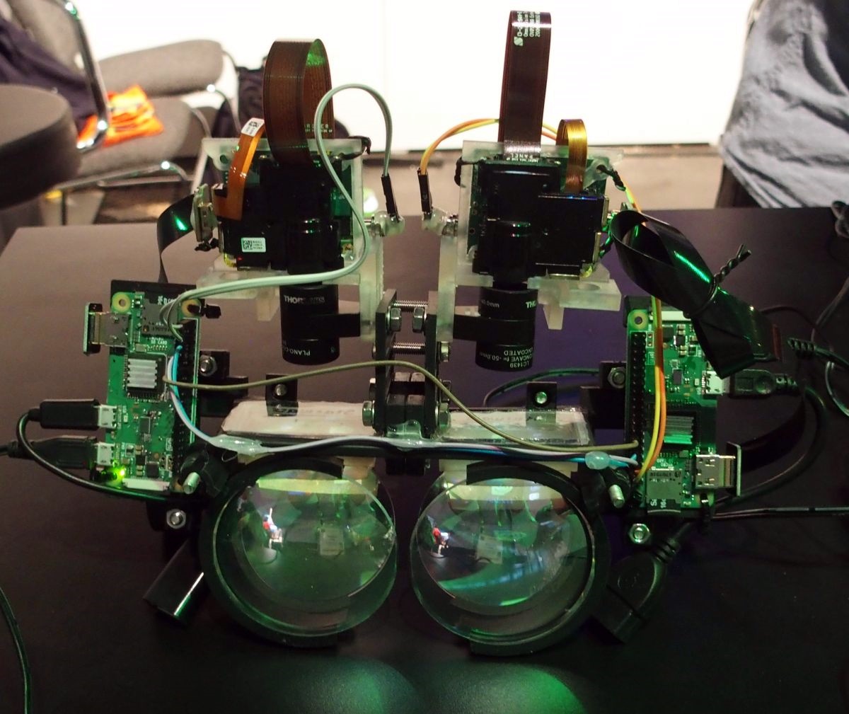 NVIDIAが激安ARグラス、3Dプリンター製光学素子とラズパイで | 日経