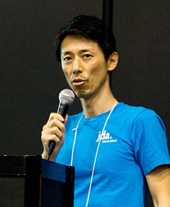 松冨健一郎氏