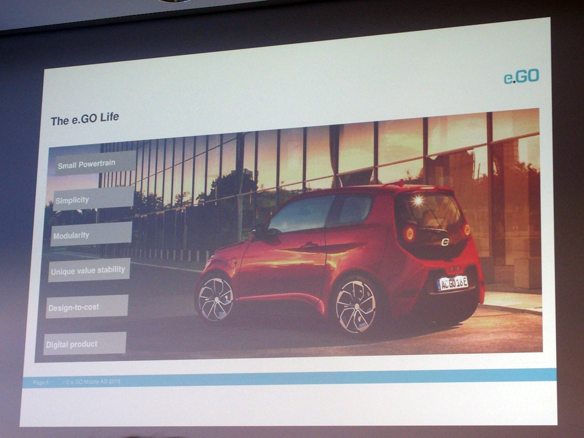小型EV「e.GO Life」。スライドはe.GO Mobile