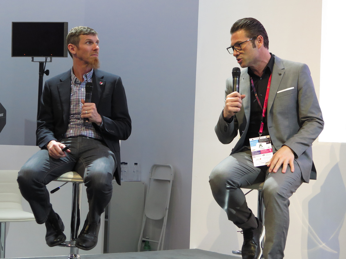 レッドハットのopenstackが楽天の携帯網に採用 4000カ所のエッジで基地局制御 日経クロステック Xtech