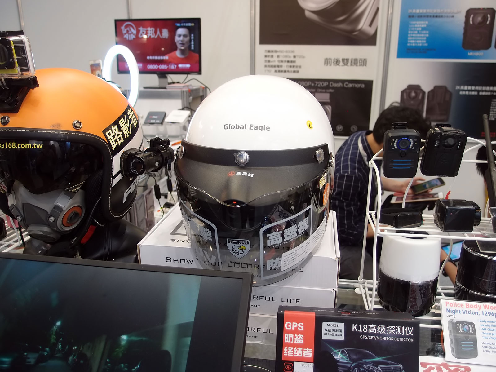 写真11●台湾Mika Enterpriseの製品。ブースの看板にはカタカナもあり、日本からの引き合いがあるようだ。筆者撮影