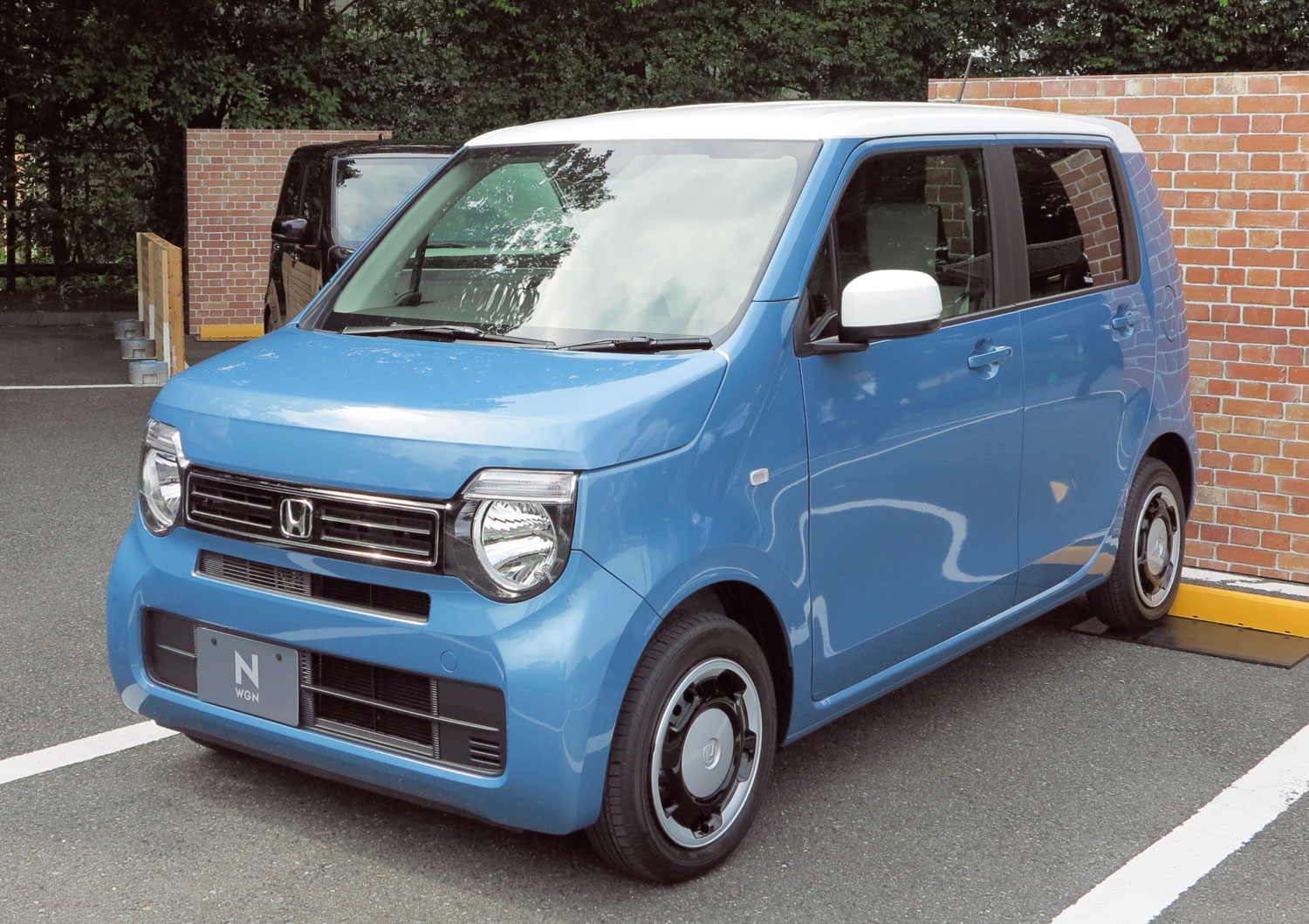 図1　新型「N-WGN」