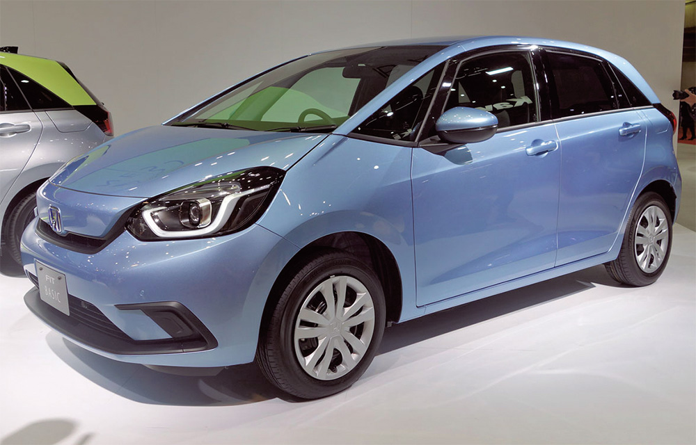ホンダ次期「フィット」、電子基盤刷新でセキュリティー強化 | 日経