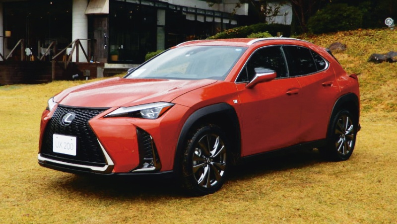 トヨタ レクサスux Tnga対応2 0lエンジン搭載 日経クロステック Xtech